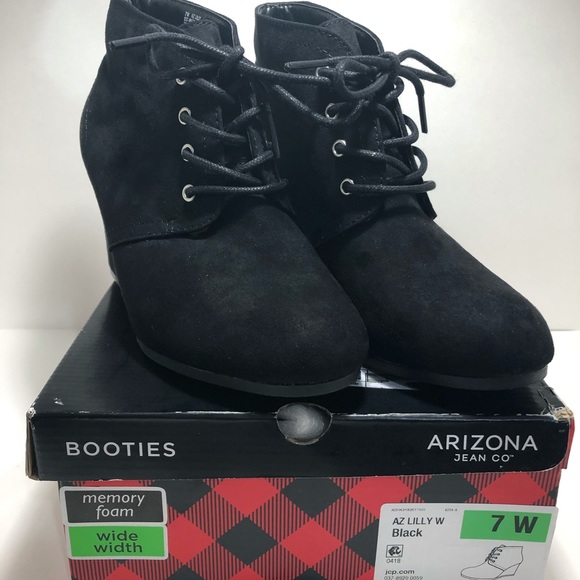 COPY - Booties black NIB size 7W ! - Picture 3 of 7